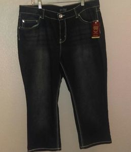 Faded Glory denim capris